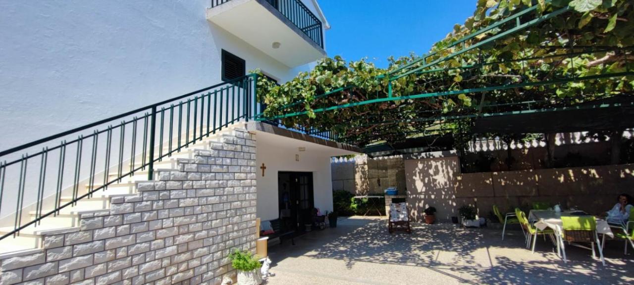 Apartments Racetin Marina Esterno foto