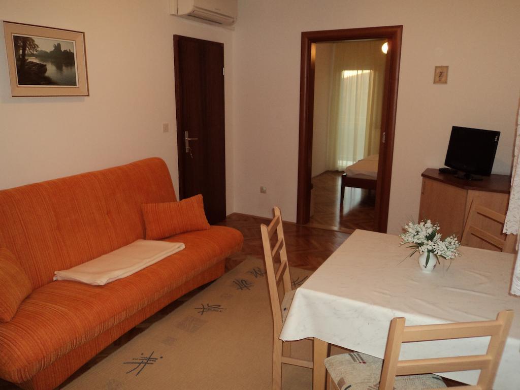 Apartments Racetin Marina Camera foto